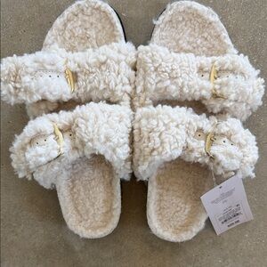 Auden Cream Fuzzy Slippers
